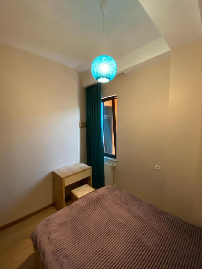 Lovely&cozy apartment! Kutaiszi Kültér fotó